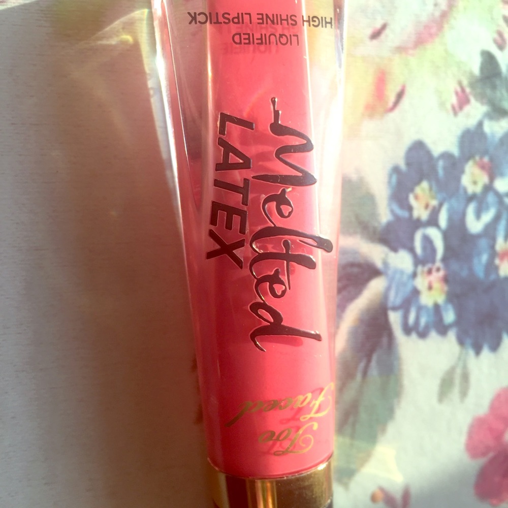 Too faced Melted Latex lip gloss